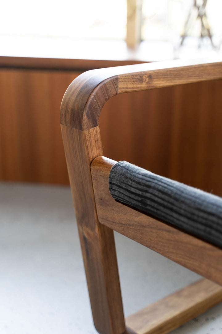 'Yarra' sling chair - Brushstroke