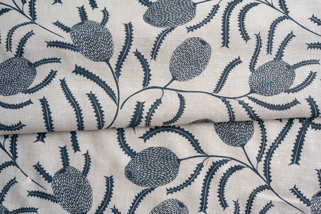 Sawtooth Banksia in Bluestone on Oatmeal Midweight